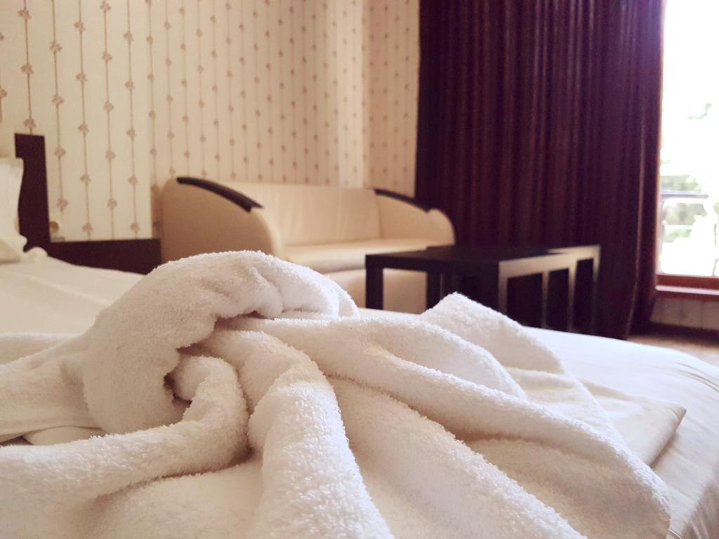 Guest House Saint Apostol Nesebar Bagian luar foto
