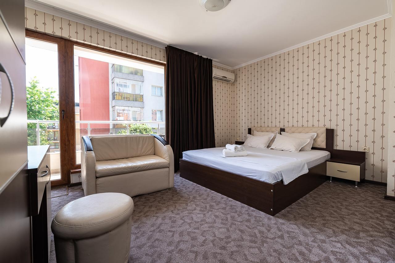 Guest House Saint Apostol Nesebar Bagian luar foto