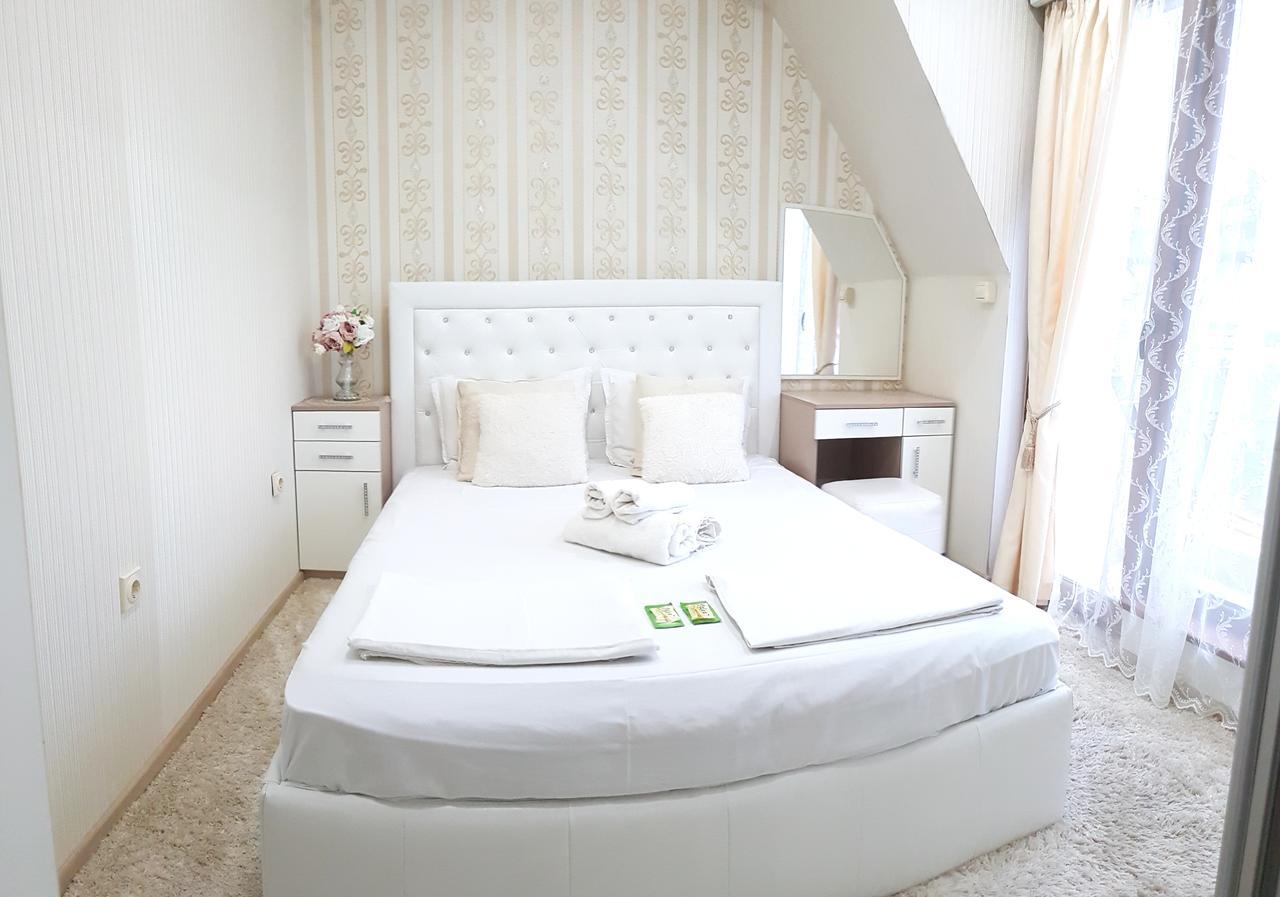 Guest House Saint Apostol Nesebar Bagian luar foto